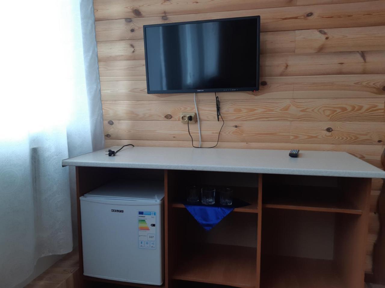 Комплекс Відпочинку "Колиба" Hotell Korosten Exteriör bild